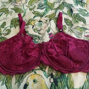 Victoria Secret Bra 32DDD